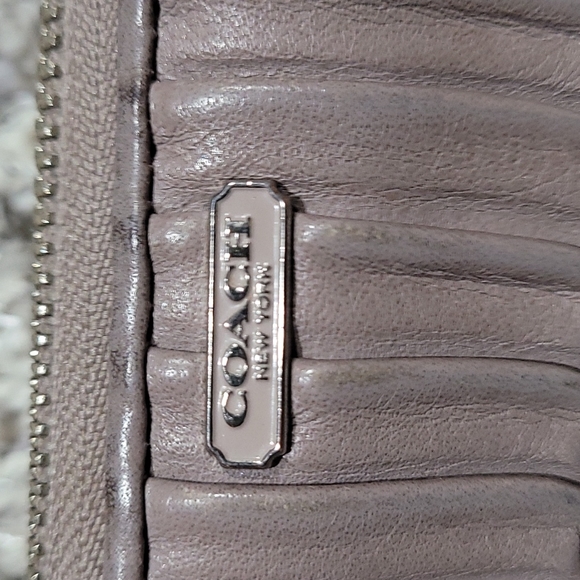 Coach Long Zip Around Wallet In Signature Canvas - Picture 8 of 16